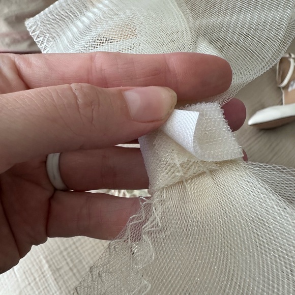 Jimmy Choo Bow Heel - Picture 12 of 16